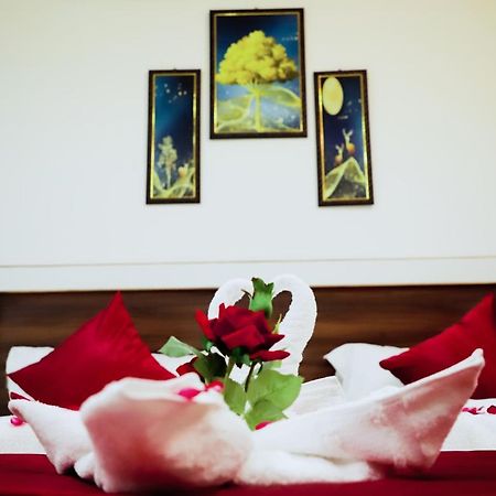 Hotel Srp Rišikéš Exteriér fotografie