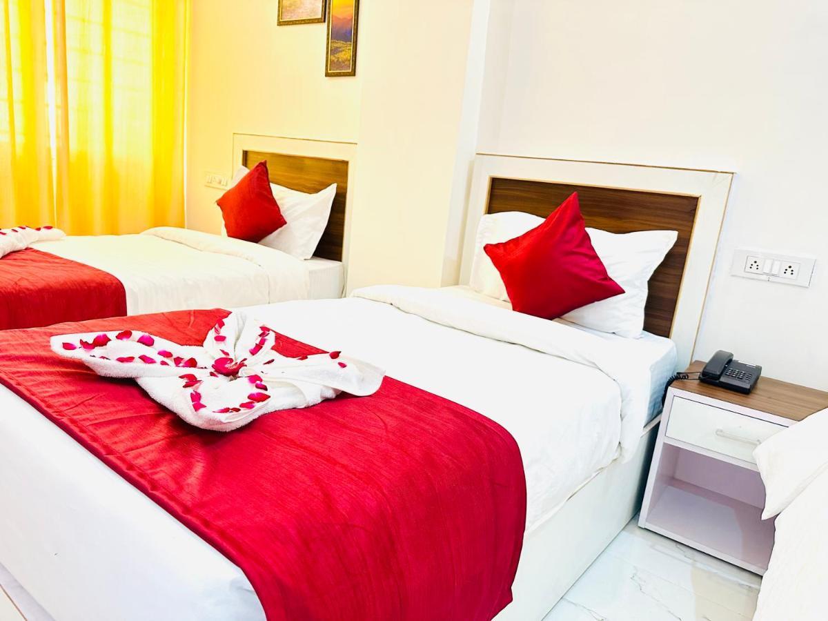 Hotel Srp Rišikéš Exteriér fotografie